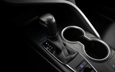 Toyota Camry, 2021 год, 3 249 000 рублей, 12 фотография