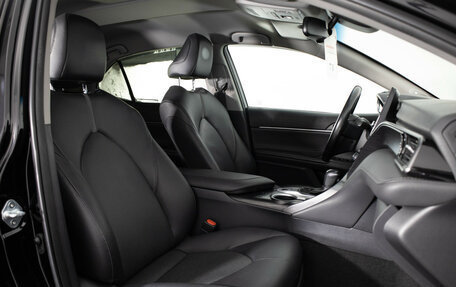 Toyota Camry, 2021 год, 3 249 000 рублей, 20 фотография
