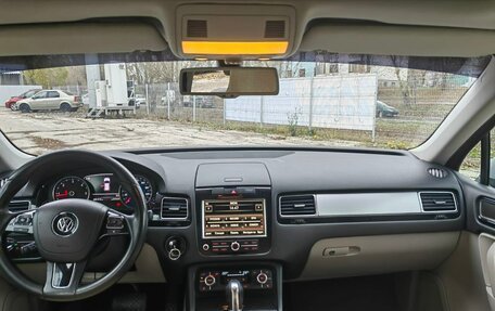 Volkswagen Touareg III, 2010 год, 1 500 000 рублей, 8 фотография