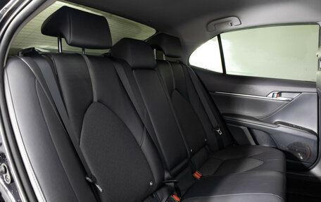 Toyota Camry, 2021 год, 3 249 000 рублей, 21 фотография