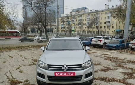 Volkswagen Touareg III, 2010 год, 1 500 000 рублей, 2 фотография