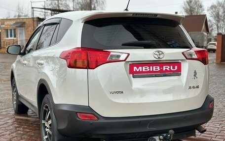 Toyota RAV4, 2014 год, 1 650 000 рублей, 4 фотография