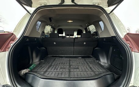 Toyota RAV4, 2014 год, 1 650 000 рублей, 11 фотография