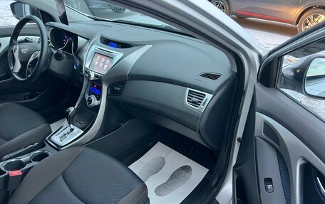 Hyundai Avante, 2011 год, 999 999 рублей, 12 фотография