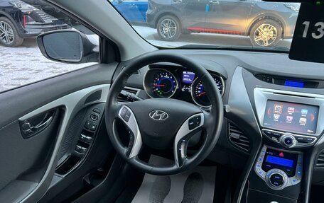 Hyundai Avante, 2011 год, 999 999 рублей, 14 фотография