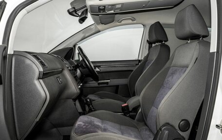 Volkswagen Touran III, 2011 год, 1 275 000 рублей, 6 фотография