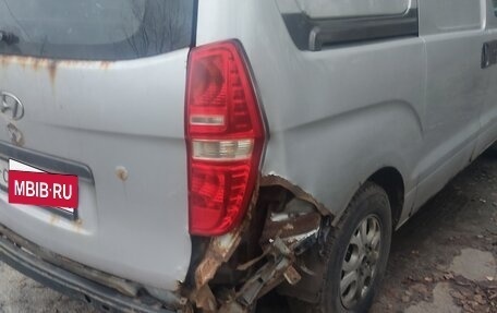 Hyundai Grand Starex Grand Starex I рестайлинг 2, 2010 год, 760 000 рублей, 6 фотография