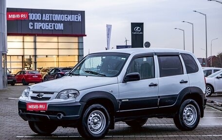 Chevrolet Niva I рестайлинг, 2017 год, 725 000 рублей, 1 фотография