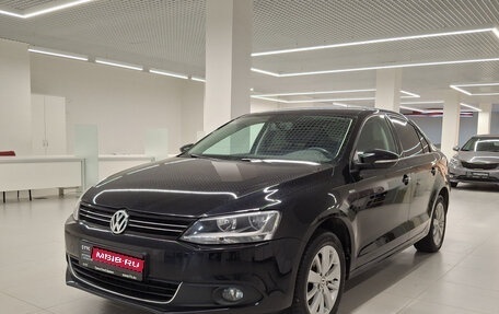 Volkswagen Jetta VI, 2013 год, 1 103 000 рублей, 1 фотография