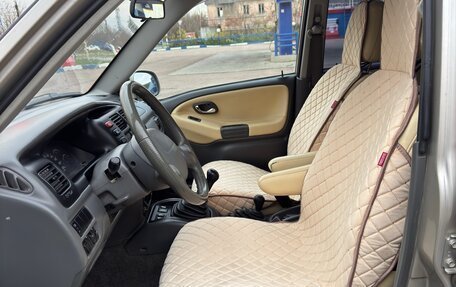 Suzuki Grand Vitara, 2001 год, 495 000 рублей, 24 фотография