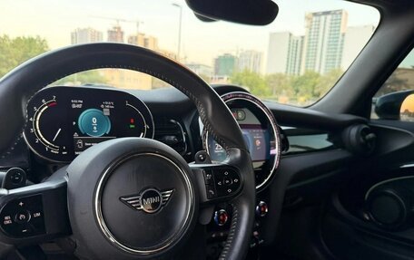 MINI Cabrio, 2024 год, 3 800 000 рублей, 11 фотография