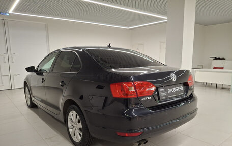 Volkswagen Jetta VI, 2013 год, 1 103 000 рублей, 7 фотография