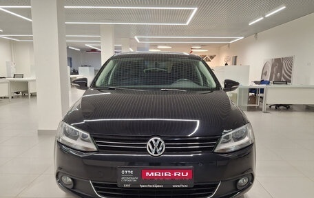 Volkswagen Jetta VI, 2013 год, 1 103 000 рублей, 2 фотография