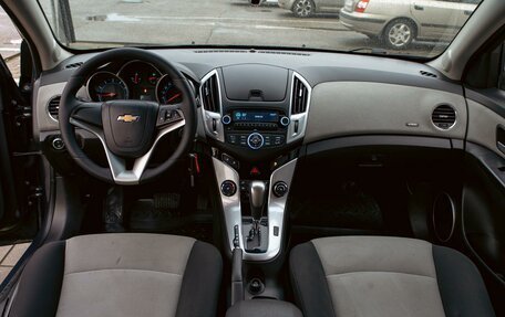 Chevrolet Cruze II, 2013 год, 855 000 рублей, 4 фотография