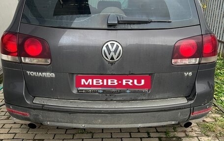 Volkswagen Touareg III, 2007 год, 650 000 рублей, 2 фотография