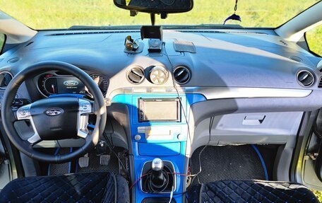 Ford S-MAX I, 2006 год, 750 000 рублей, 3 фотография