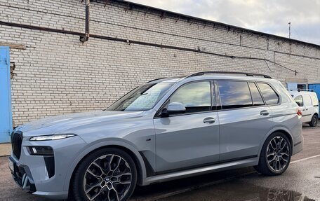 BMW X7, 2024 год, 15 000 000 рублей, 2 фотография