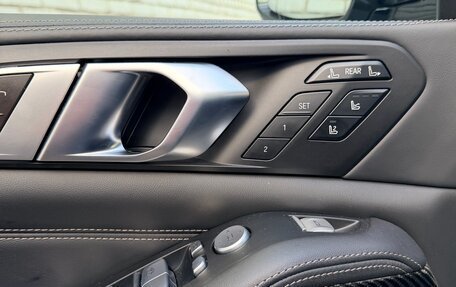 BMW X7, 2024 год, 15 000 000 рублей, 19 фотография