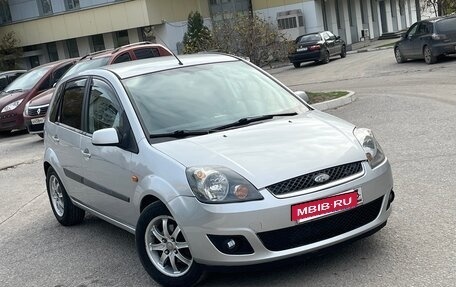 Ford Fiesta, 2008 год, 395 000 рублей, 2 фотография