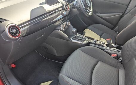 Mazda 2 III, 2022 год, 1 130 000 рублей, 5 фотография