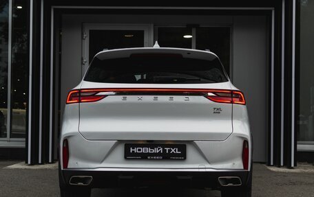 CheryExeed TXL, 2024 год, 3 800 000 рублей, 11 фотография