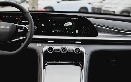 CheryExeed TXL, 2024 год, 3 800 000 рублей, 24 фотография