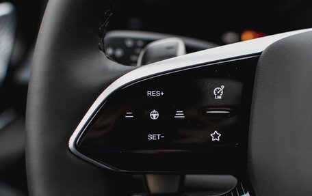 CheryExeed TXL, 2024 год, 3 800 000 рублей, 18 фотография