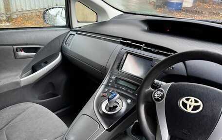 Toyota Prius, 2010 год, 640 000 рублей, 2 фотография