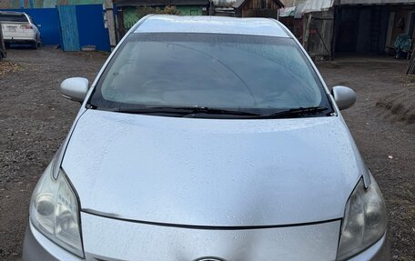 Toyota Prius, 2010 год, 640 000 рублей, 1 фотография