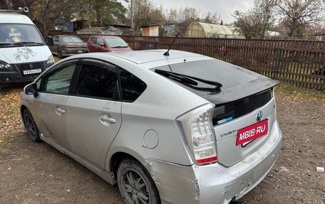 Toyota Prius, 2010 год, 640 000 рублей, 4 фотография