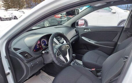 Hyundai Solaris II рестайлинг, 2012 год, 710 000 рублей, 9 фотография