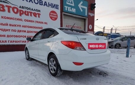 Hyundai Solaris II рестайлинг, 2012 год, 710 000 рублей, 5 фотография