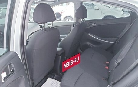 Hyundai Solaris II рестайлинг, 2012 год, 710 000 рублей, 18 фотография