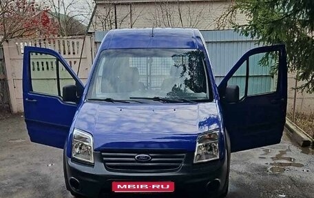 Ford Tourneo Connect I, 2010 год, 450 000 рублей, 1 фотография