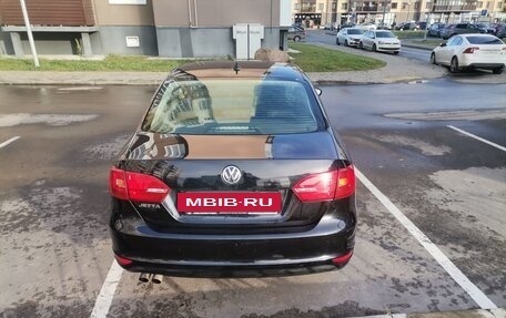 Volkswagen Jetta VI, 2011 год, 720 000 рублей, 3 фотография