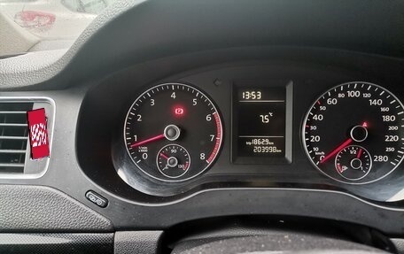 Volkswagen Jetta VI, 2011 год, 720 000 рублей, 7 фотография