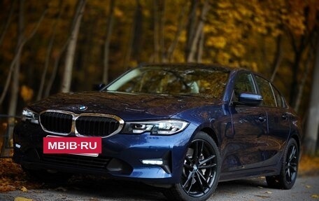 BMW 3 серия, 2019 год, 4 200 000 рублей, 8 фотография