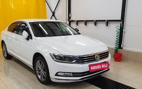 Volkswagen Passat B8 рестайлинг, 2019 год, 2 400 000 рублей, 1 фотография