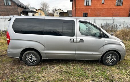 Hyundai Grand Starex Grand Starex I рестайлинг 2, 2011 год, 1 550 000 рублей, 7 фотография