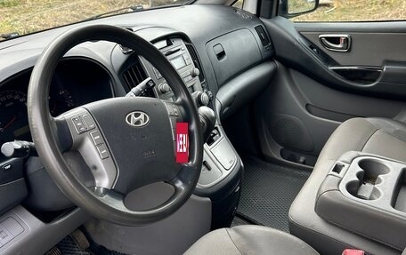 Hyundai Grand Starex Grand Starex I рестайлинг 2, 2011 год, 1 550 000 рублей, 11 фотография