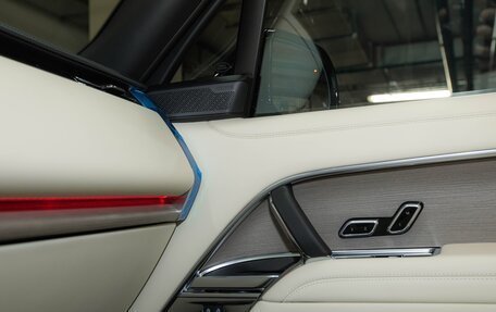 Land Rover Range Rover IV рестайлинг, 2025 год, 27 500 000 рублей, 19 фотография