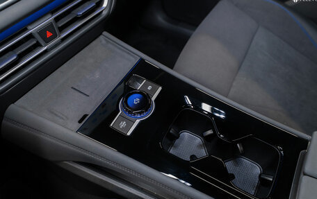 Volkswagen Tiguan, 2025 год, 5 200 000 рублей, 17 фотография