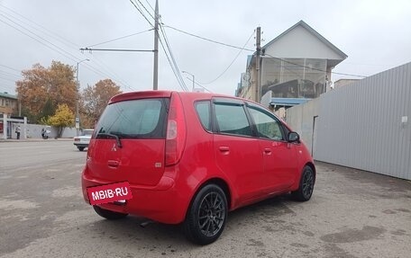 Mitsubishi Colt VI рестайлинг, 2003 год, 330 000 рублей, 3 фотография