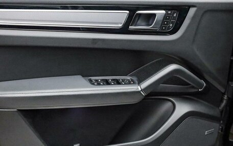 Porsche Cayenne III, 2023 год, 8 690 047 рублей, 15 фотография