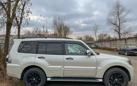 Mitsubishi Pajero IV, 2019 год, 3 890 000 рублей, 6 фотография