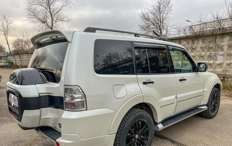 Mitsubishi Pajero IV, 2019 год, 3 890 000 рублей, 19 фотография
