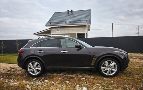 Infiniti QX70, 2014 год, 2 300 000 рублей, 4 фотография