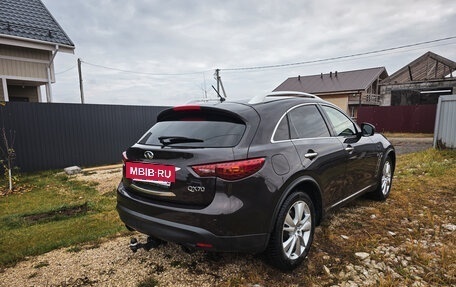 Infiniti QX70, 2014 год, 2 300 000 рублей, 3 фотография