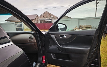 Infiniti QX70, 2014 год, 2 300 000 рублей, 15 фотография