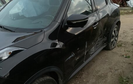 Nissan Juke II, 2014 год, 1 050 000 рублей, 10 фотография